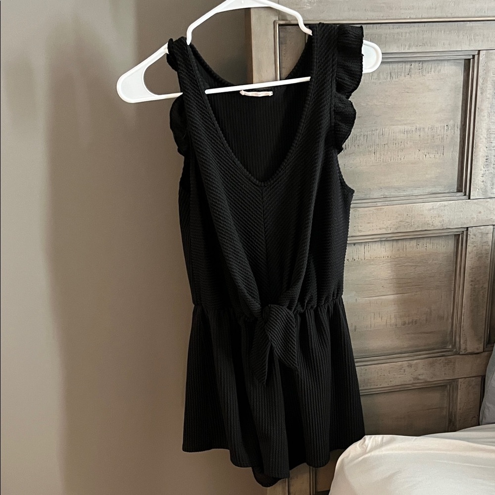 Black Sleeveless Ruffle Dress